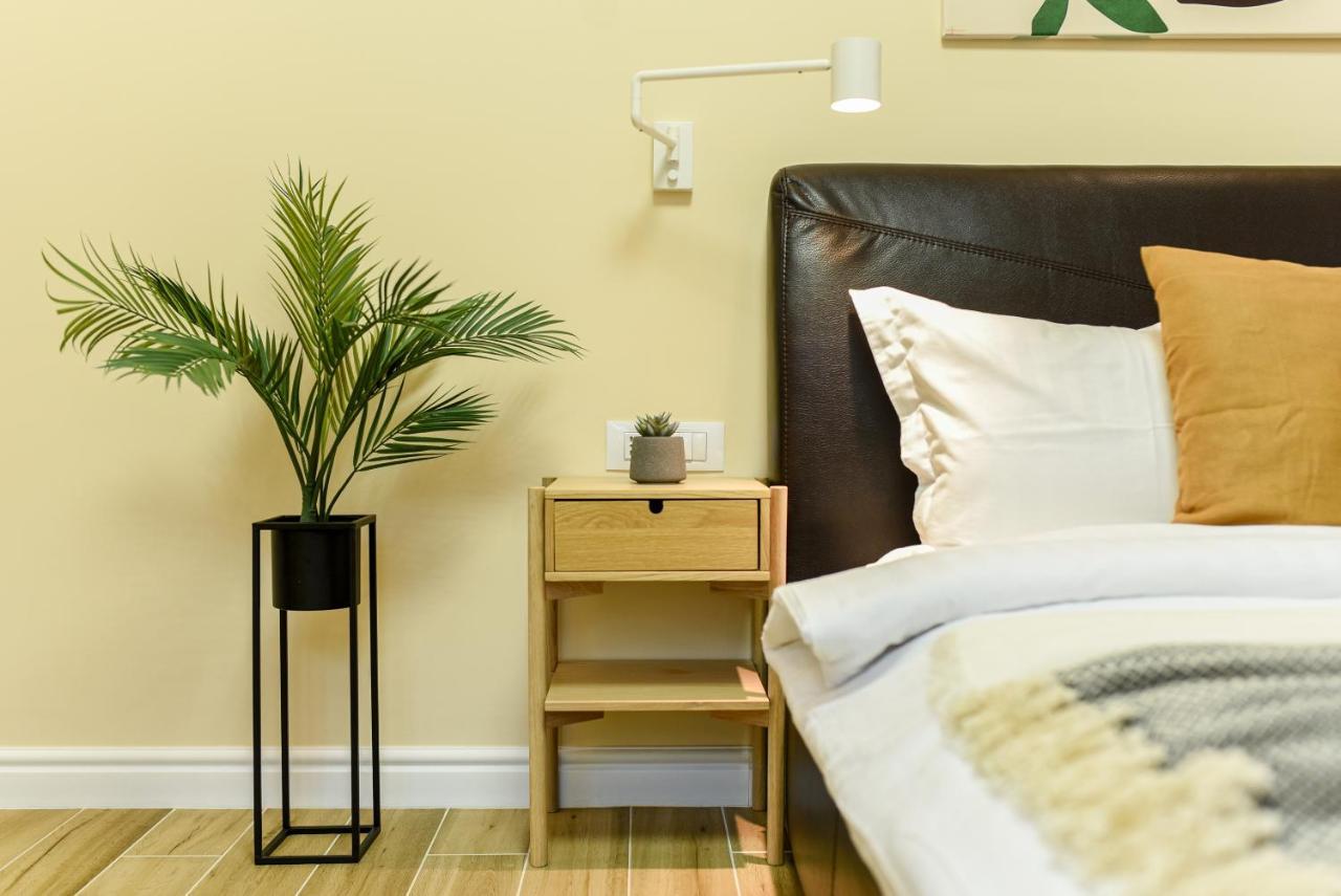 Green Leafy Brasov - Ideal 2 Bedroom Apartment Экстерьер фото