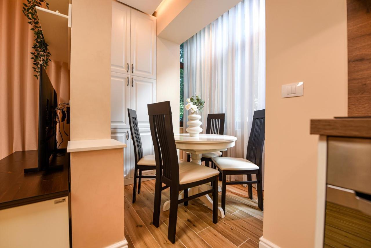 Green Leafy Brasov - Ideal 2 Bedroom Apartment Экстерьер фото